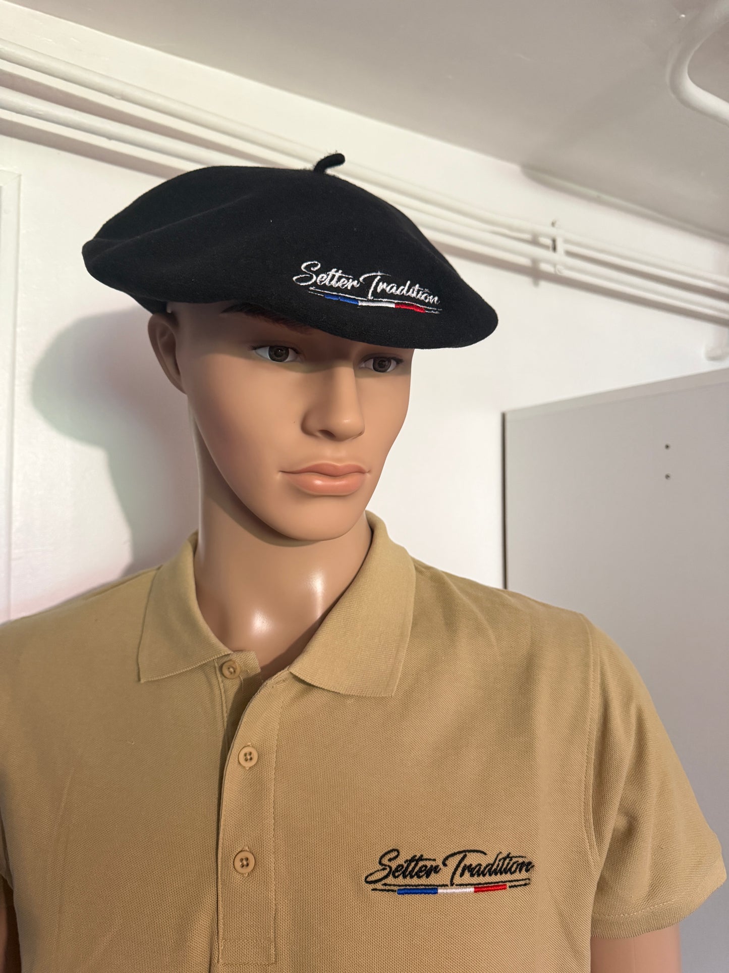 Le Béret Français Noir Setter Tradition
